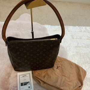 LOUIS VUITTON LOOPING BAG WITH COA AND DUST BAG